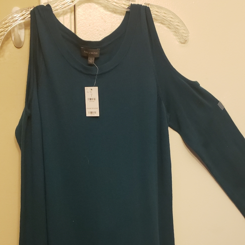 NWT Cold Shoulder Sweater